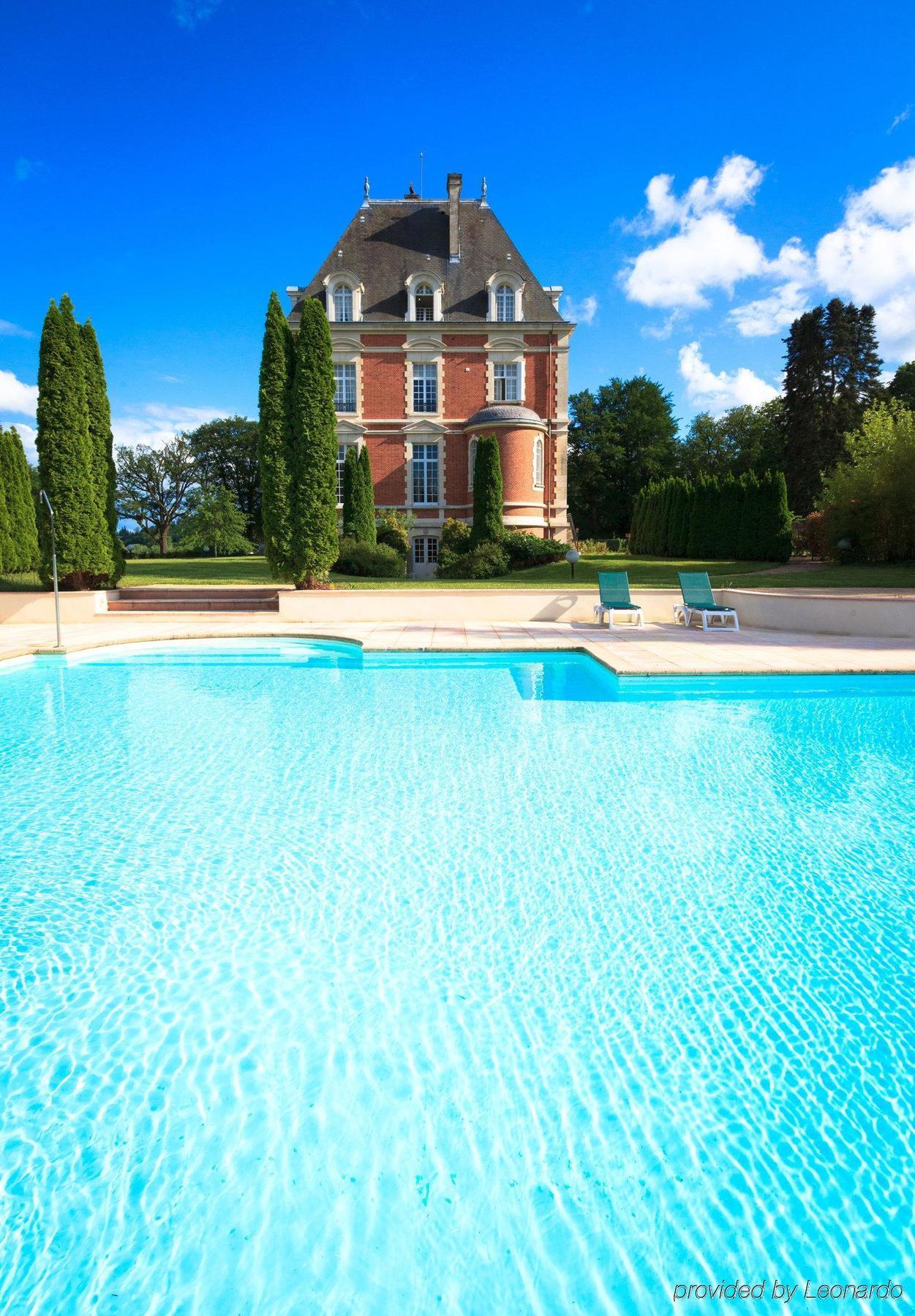 Wyndham Halcyon La Souterraine Hotel 4*